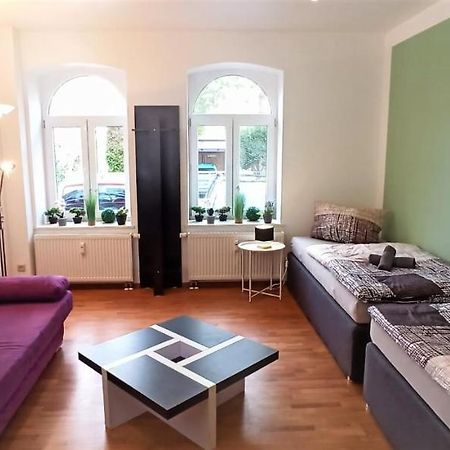Apartment Fuer Bis Zu 7 Personen Mit Balkon ฮัลเบอร์ชตัดท์ ภายนอก รูปภาพ