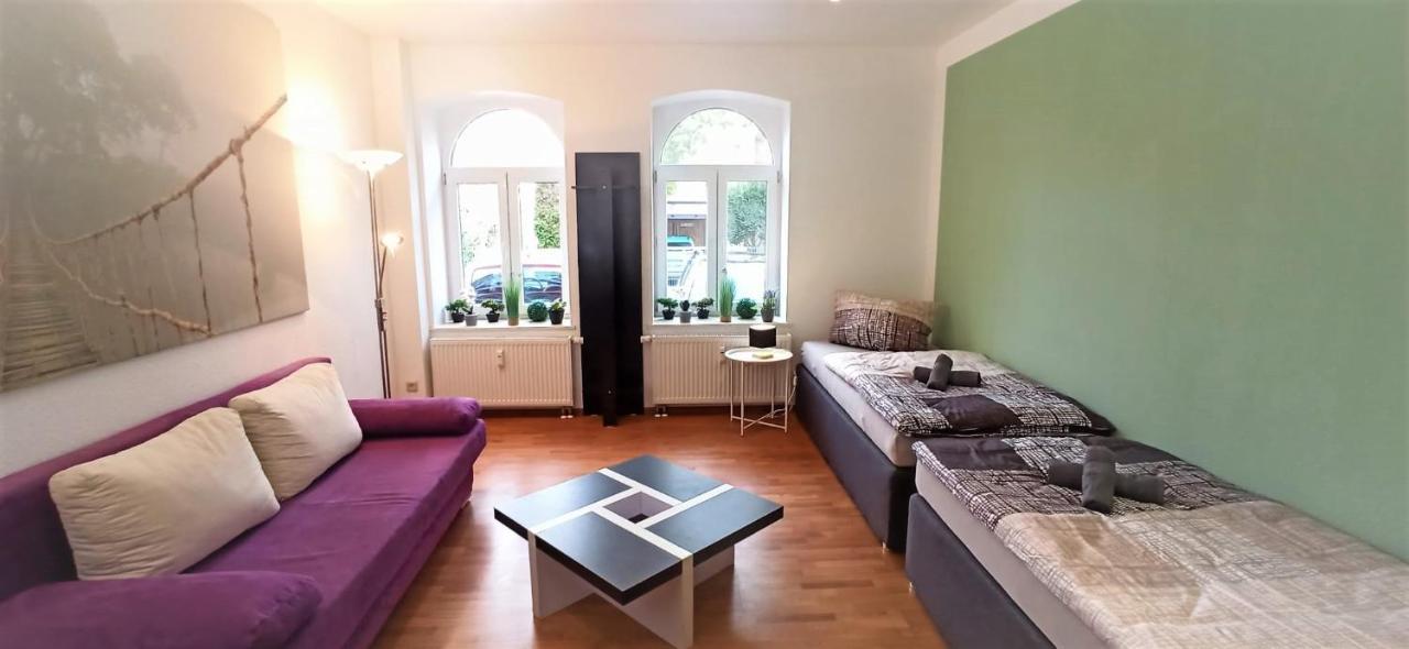 Apartment Fuer Bis Zu 7 Personen Mit Balkon ฮัลเบอร์ชตัดท์ ภายนอก รูปภาพ