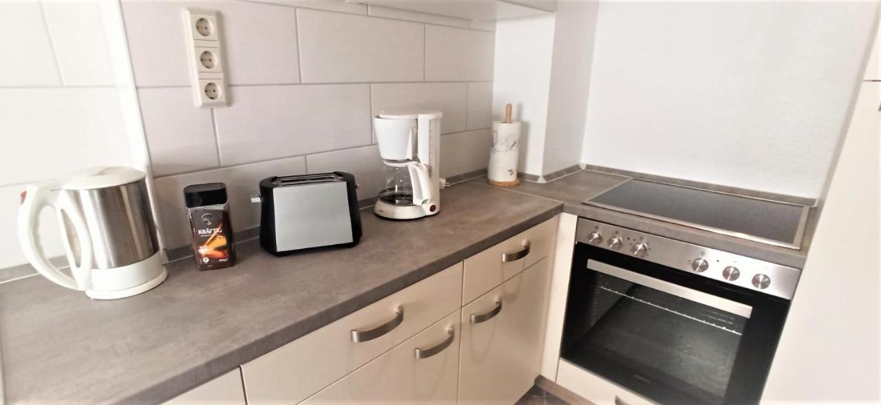 Apartment Fuer Bis Zu 7 Personen Mit Balkon ฮัลเบอร์ชตัดท์ ภายนอก รูปภาพ